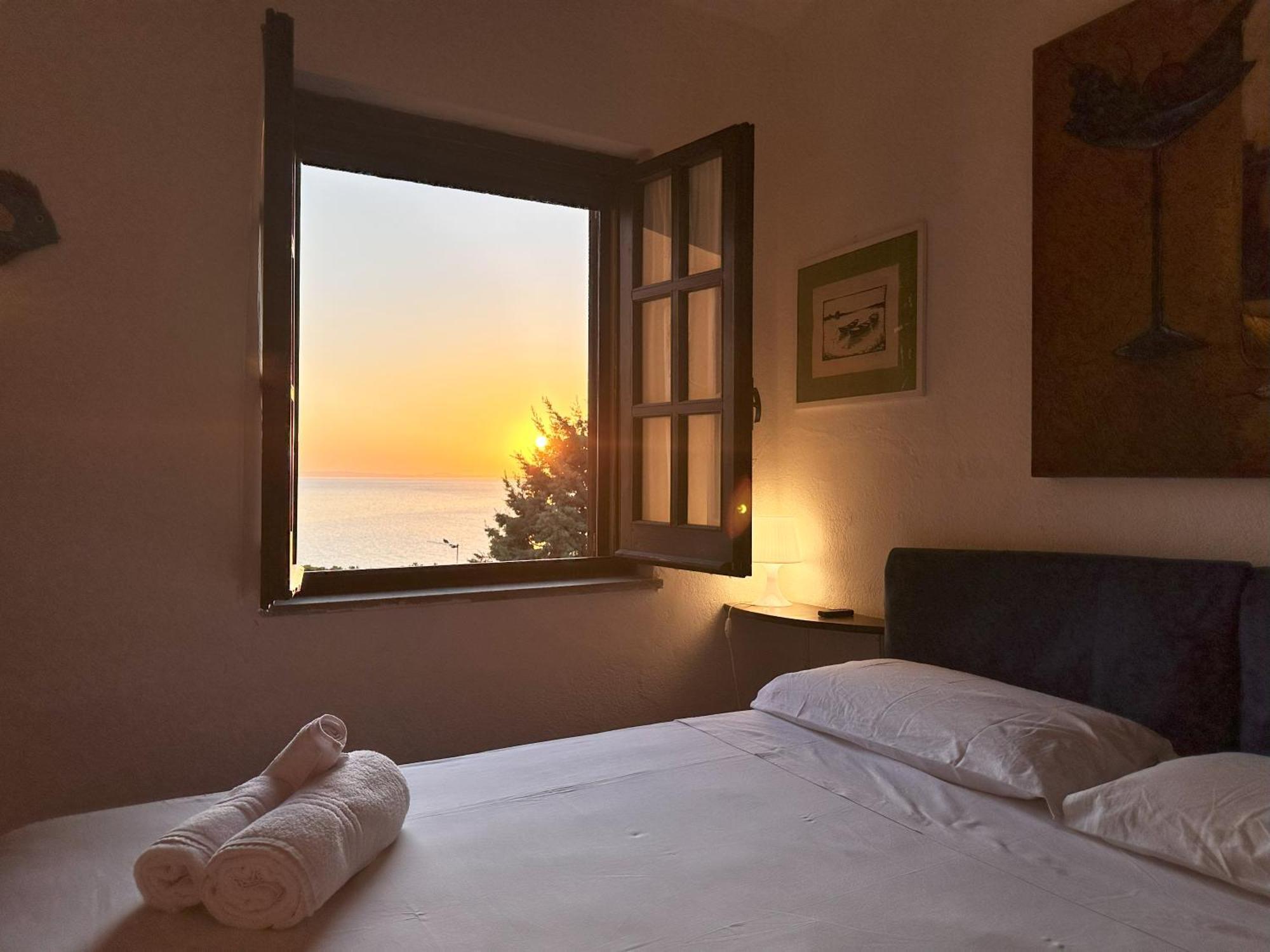Appartamento Con Vista Mare A Terramala Terra Mala Luaran gambar